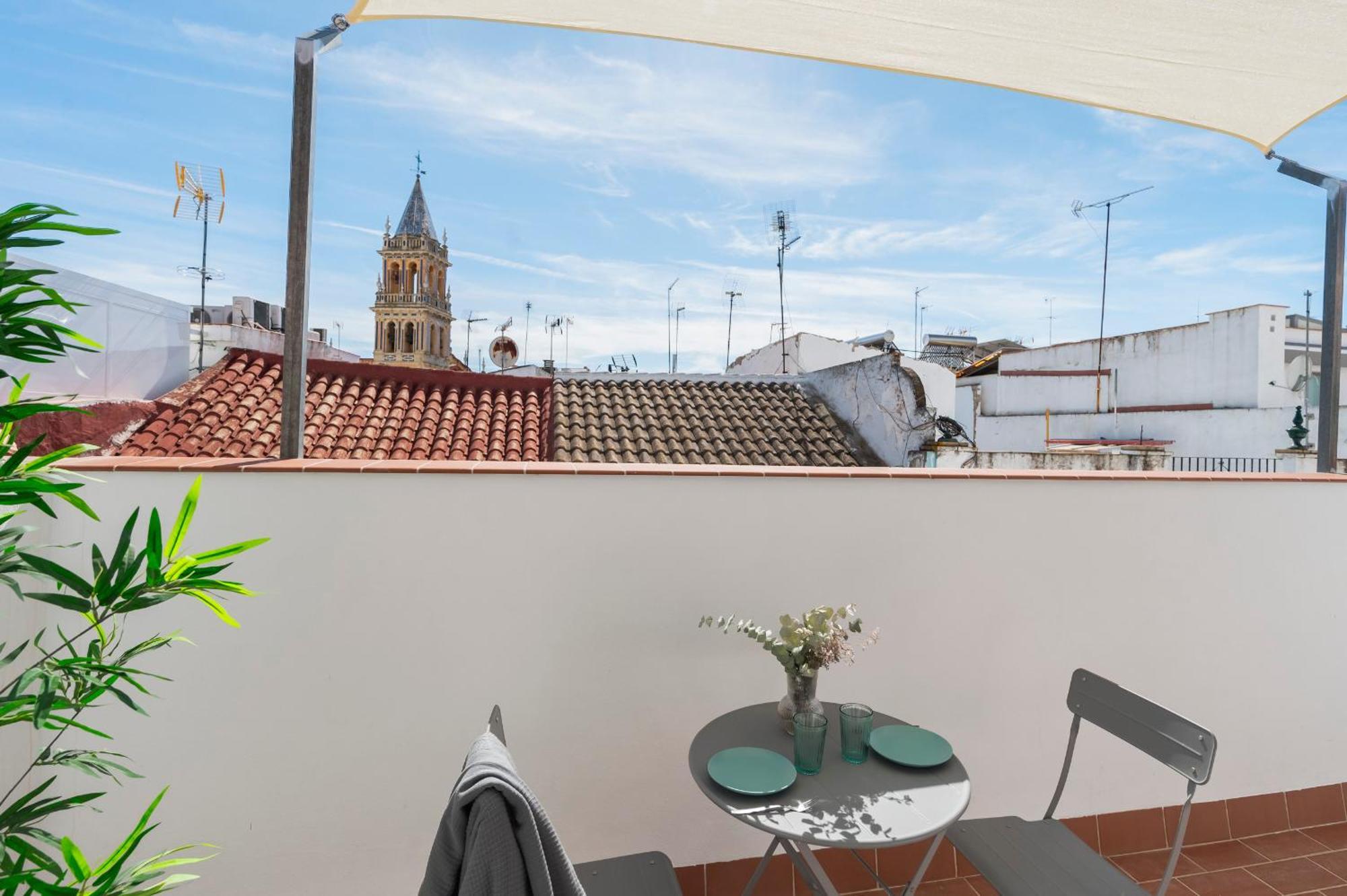 Apartamento Anfitrion Triana 3 Sevilla Exterior foto