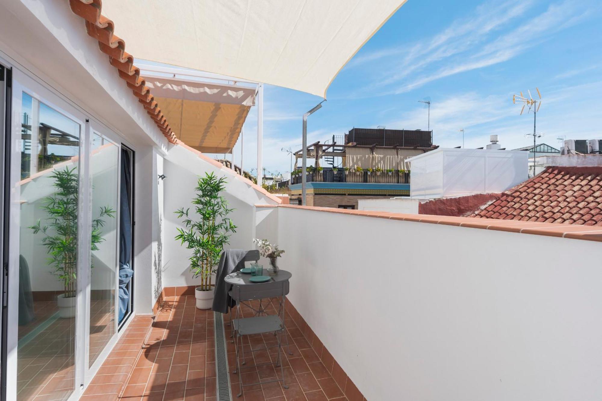 Apartamento Anfitrion Triana 3 Sevilla Exterior foto